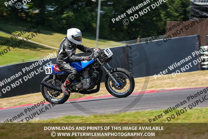 cadwell park;cadwell park photographs;cadwell trackday photographs;enduro digital images;event digital images;eventdigitalimages;peter wileman photography;racing digital images;trackday digital images;trackday photos